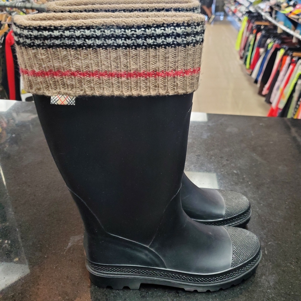 Burberry Women's Black Rain Boots - Picture 3 of 12